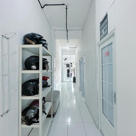 Stay Hub Yogyakarta Bagian luar foto