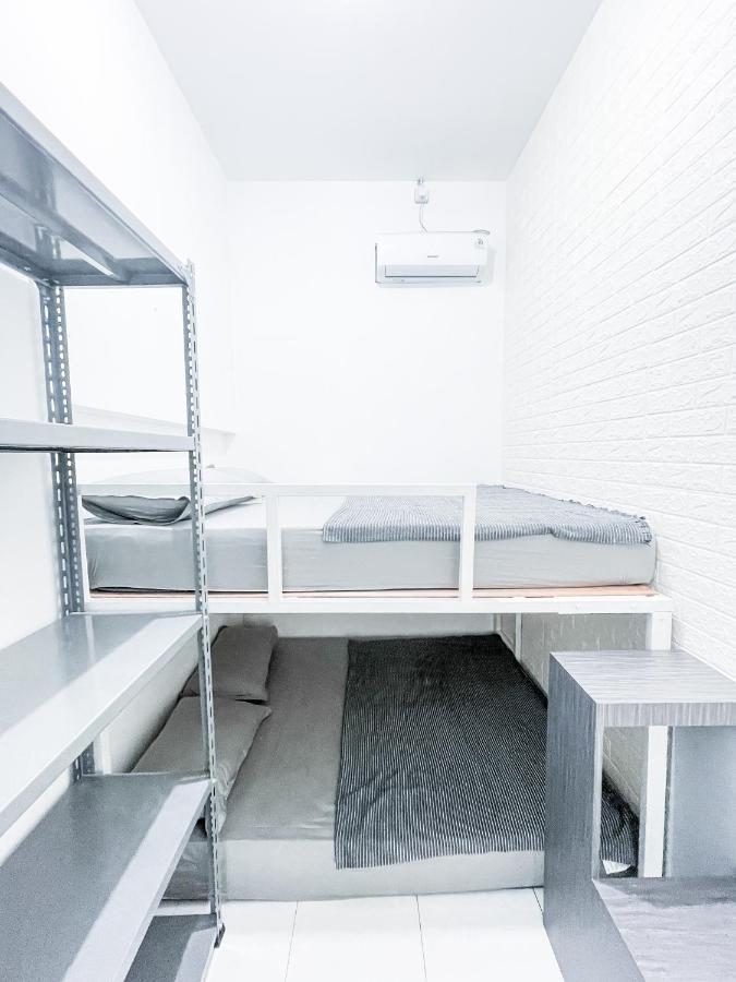 Stay Hub Yogyakarta Bagian luar foto