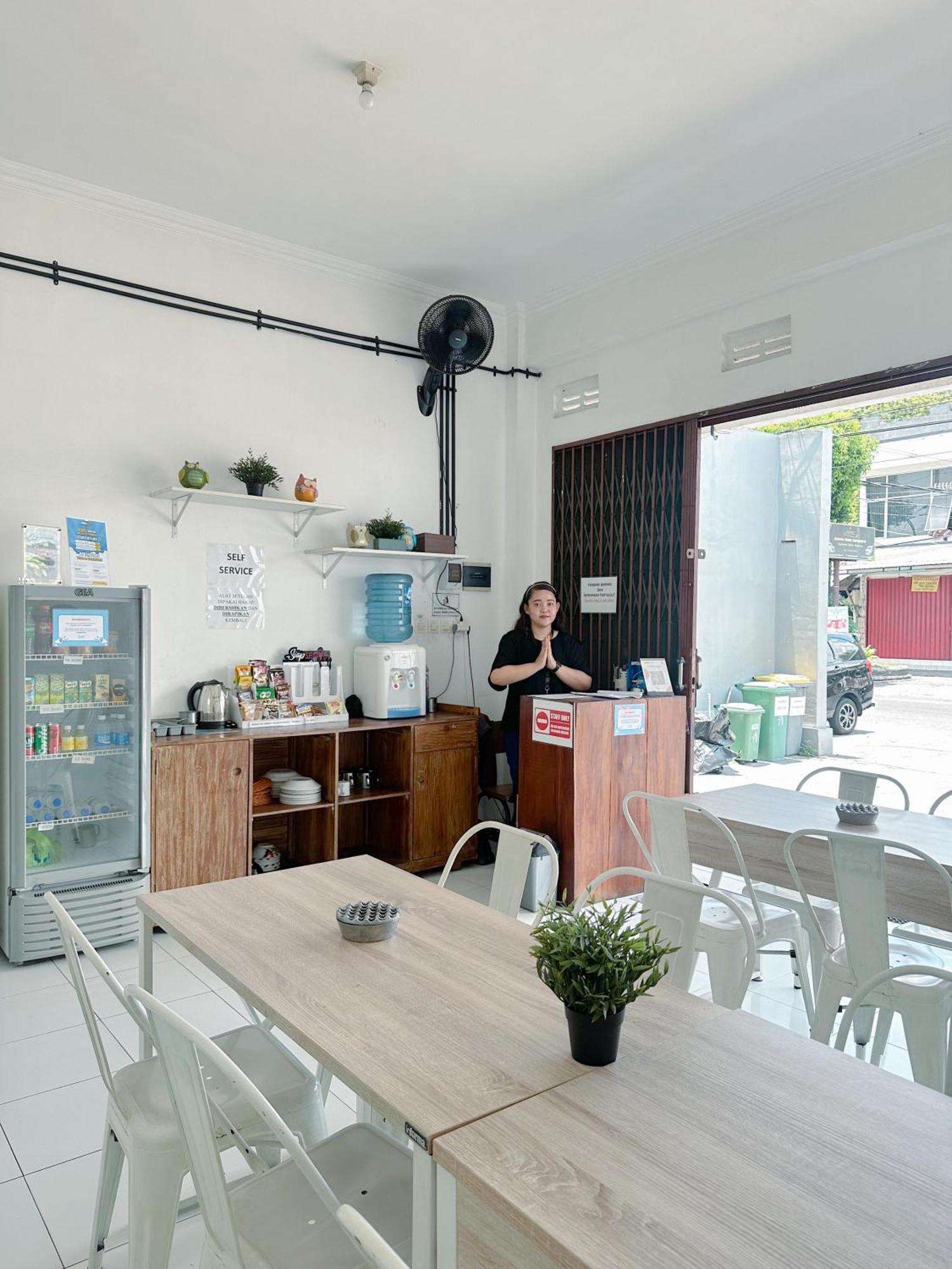 Stay Hub Yogyakarta Bagian luar foto